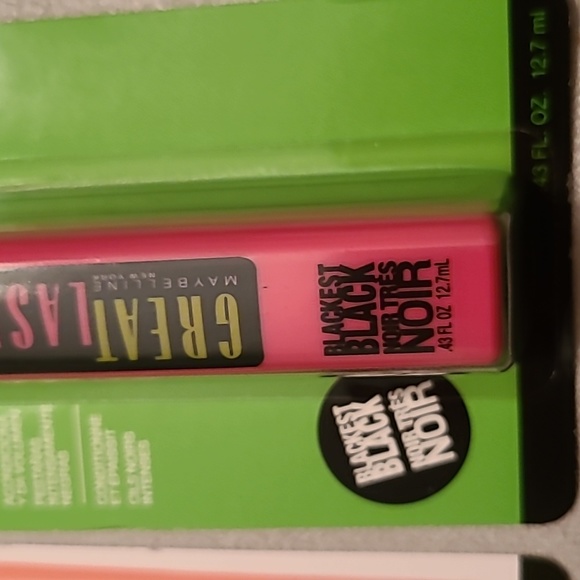MAYBELLINE MAKEUP BUNDLE OF 6 ITEMS - Picture 9 of 9